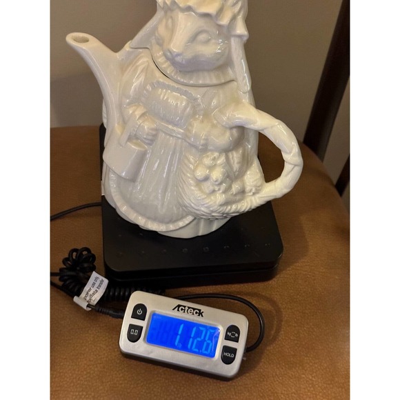 Vtg Bunny Rabbit Teapot White Ceramic Lid 9" Signed Collectible Cottage Core - Picture 10 of 10